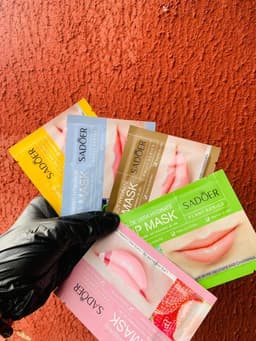Lip Mask 1