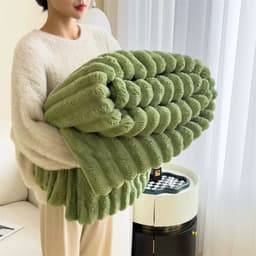 Fluffy Blanket 200cm by 230cm 4